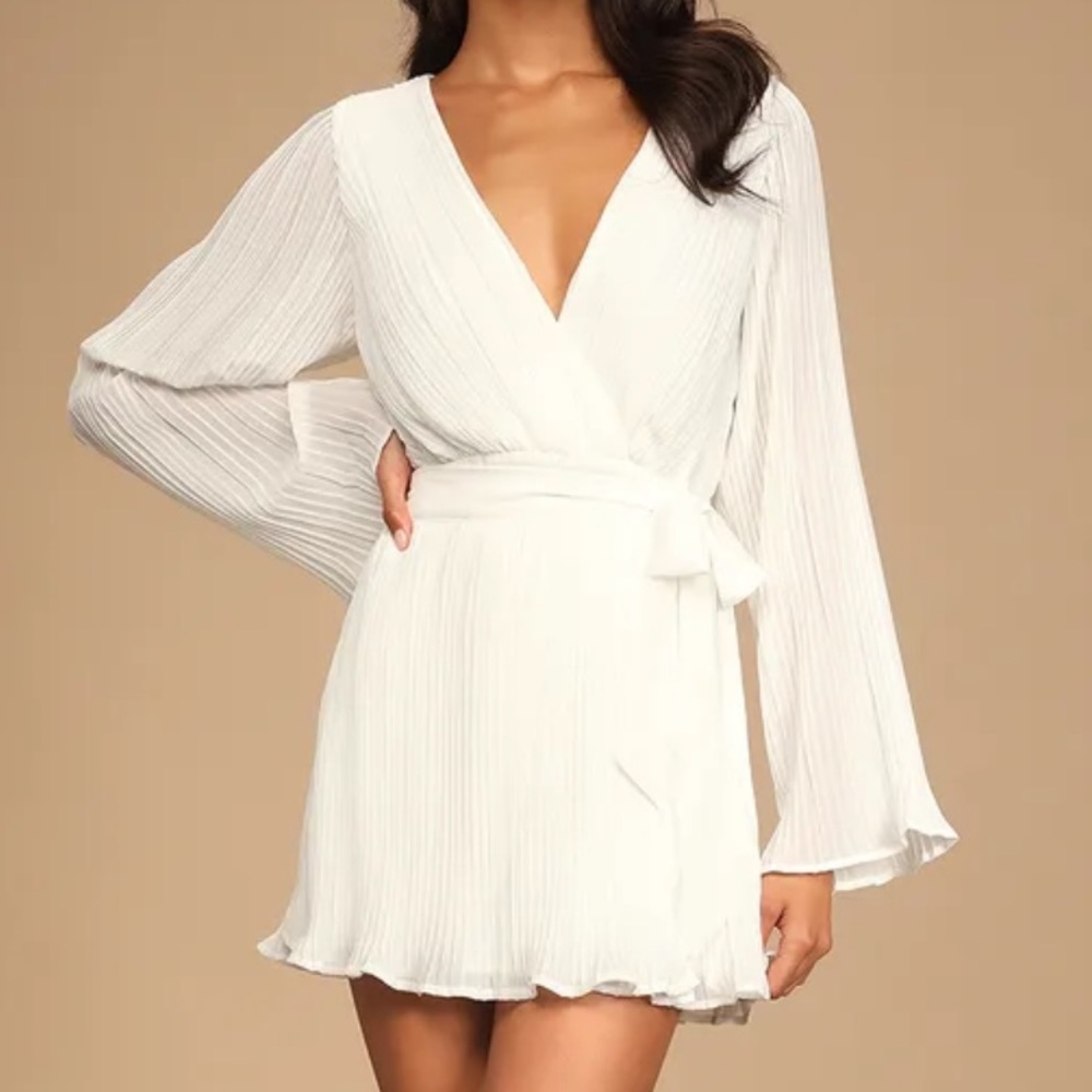Lulus Embrace Your Beauty Pleated Long Sleeve Skirt Romper Sz XS
